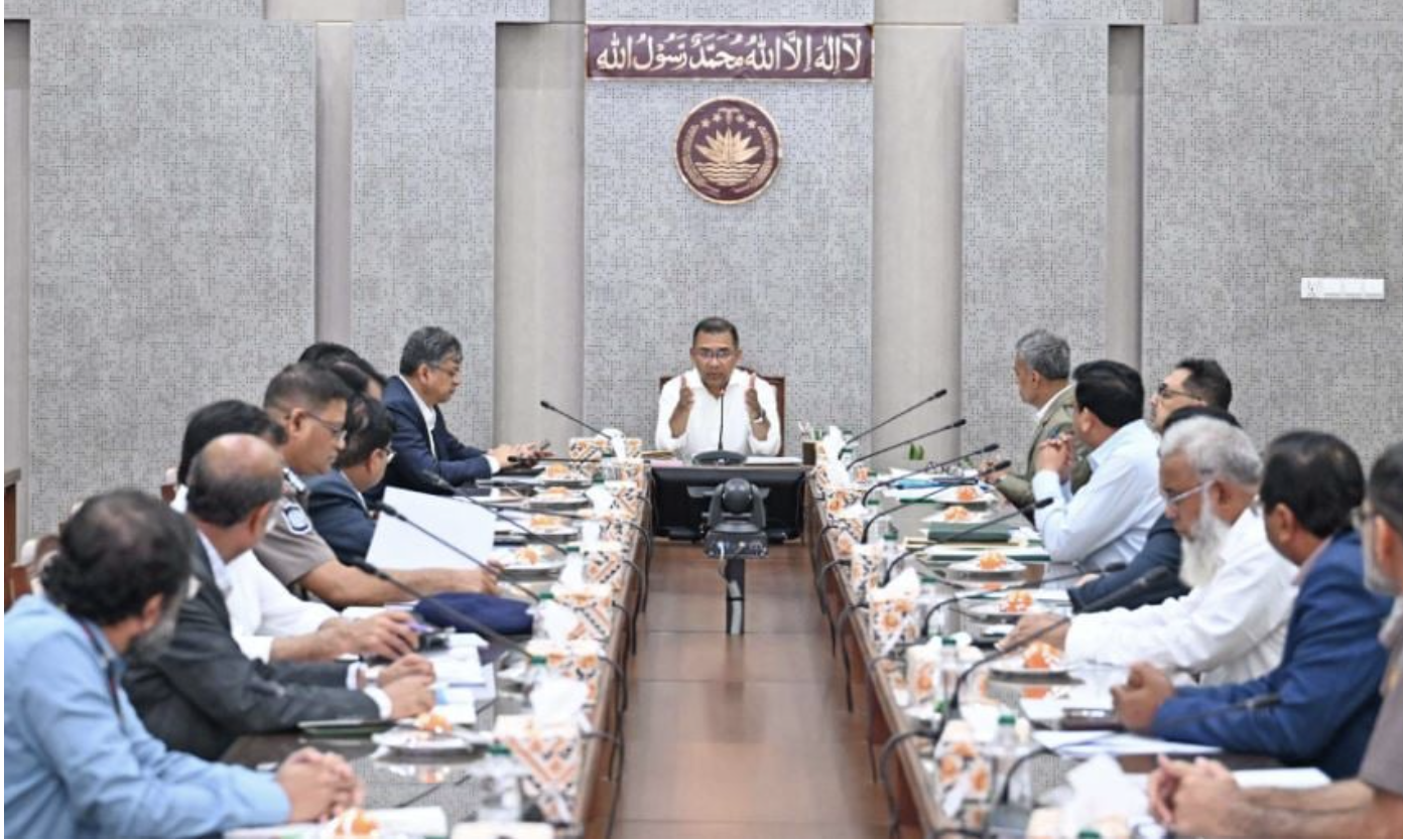 ঢাকার ট্রাফিক ব্যবস্থাপনা পুনর্গঠনের উদ্যোগ গ্রহণ করেছে সরকার